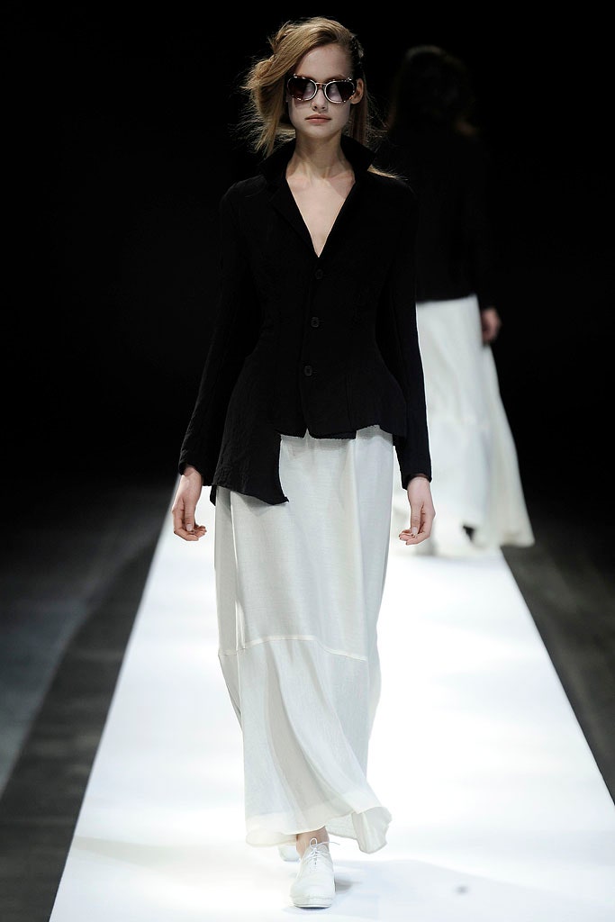 Single Stitched Asymmetrical Black Blazer