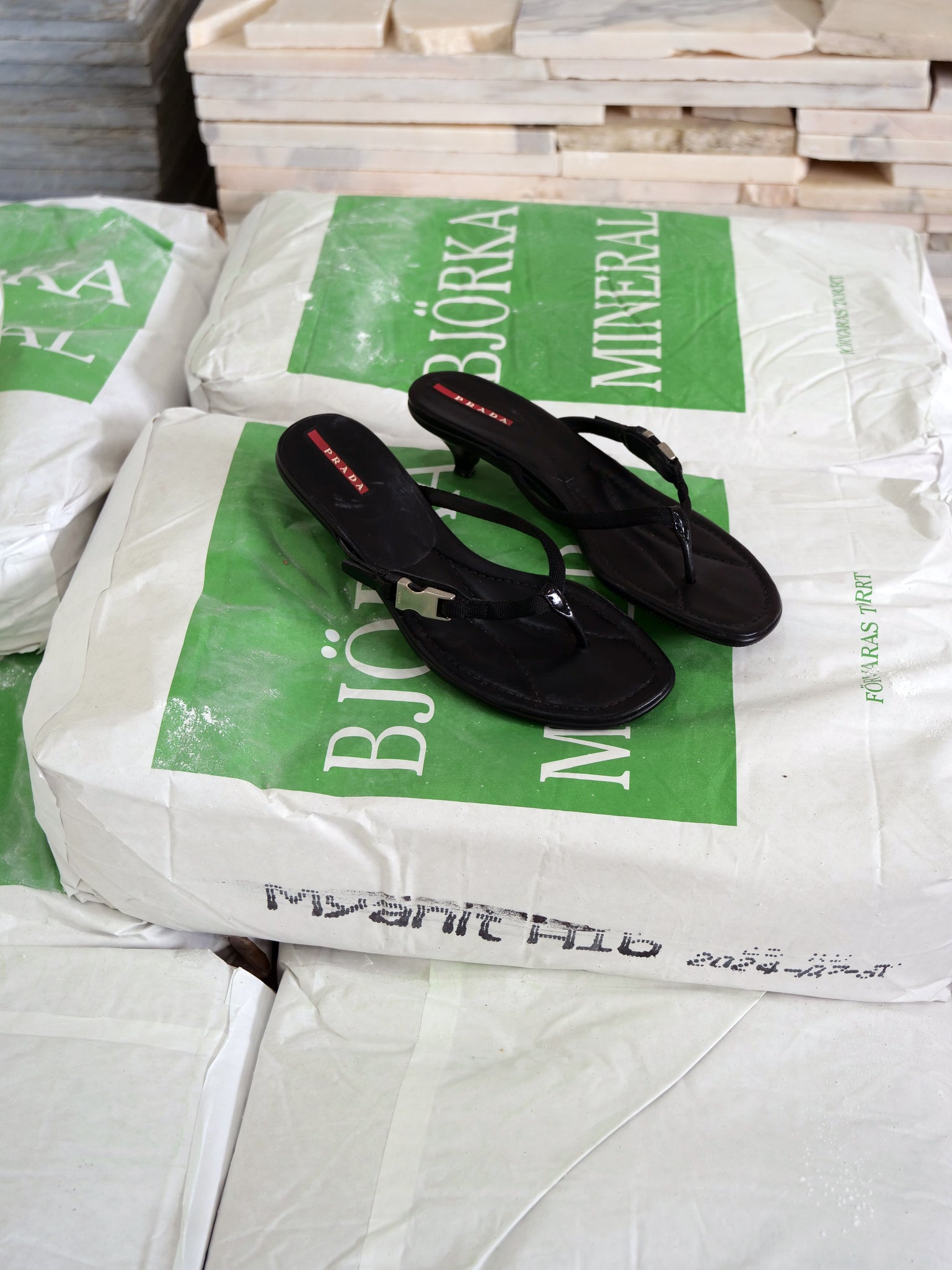 Metal Hardwear Beach Sandal